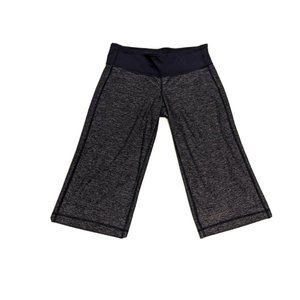 LULULEMON CROPPED LEGGINGS Size 4 - Gray/DarkBlue